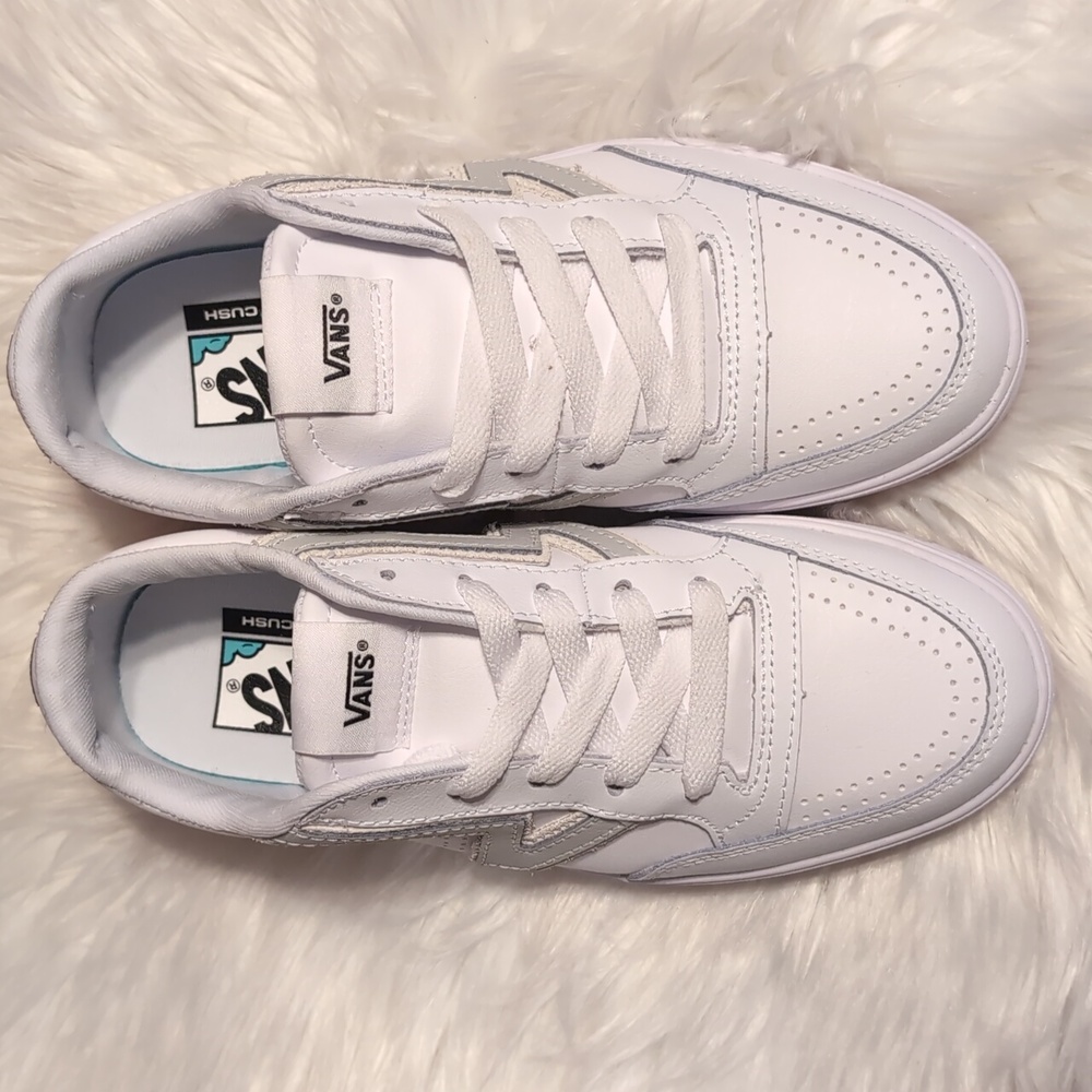 Vans Lowland CC - Picture 7 of 10